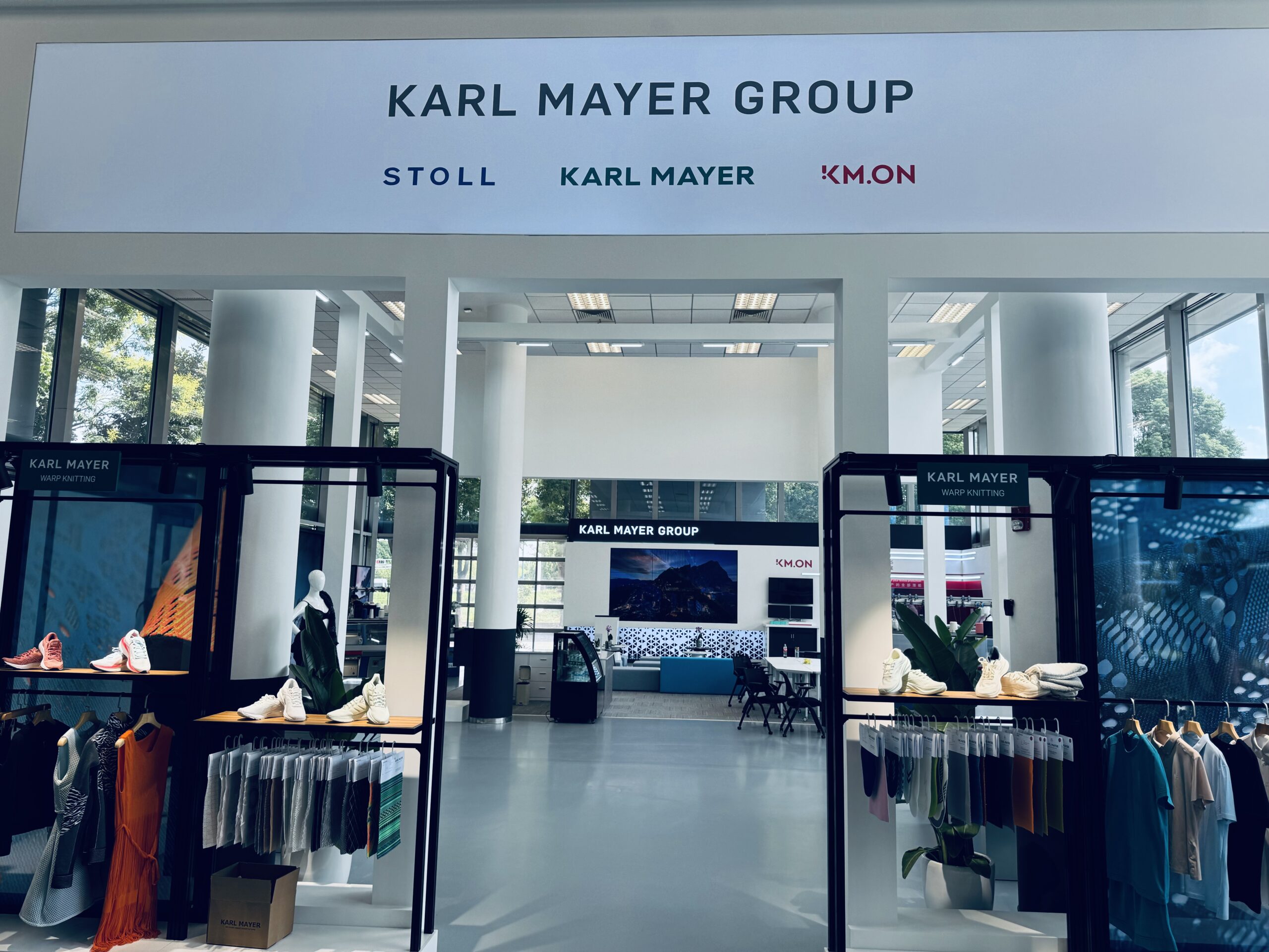 new experience world of the KARL MAYER GROUP 