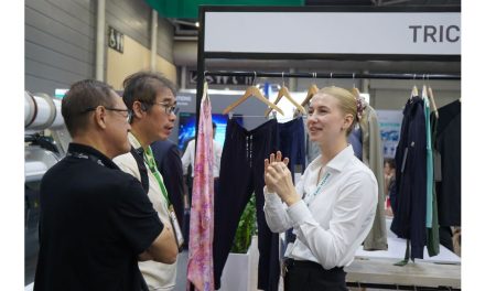 KARL MAYER opens a new TEXTILE INNOVATION CENTRE – a new era of textile innovation begins