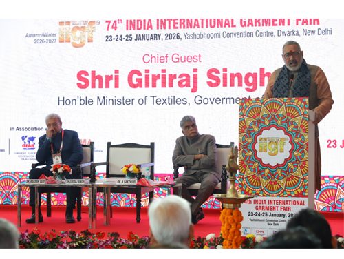 Textiles sector has seen tremendous growth in the last decade: Union Textiles Minister