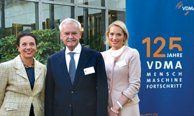 Regina Brückner elected new chairperson of VDMA