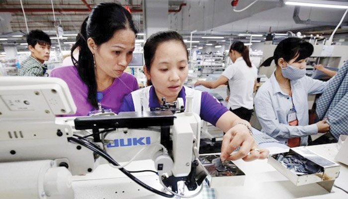 Vietnam garment exports surge on US-China trade war