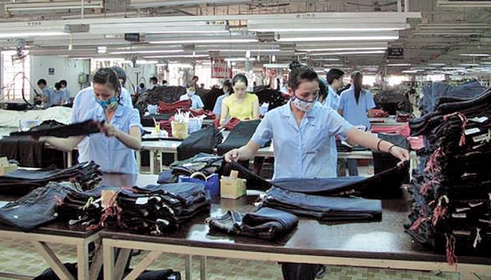 Decline in China’s Apparel Exports Can India Take Advantage?