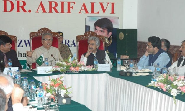 Pak President says textile sector is economy’s lynchpin