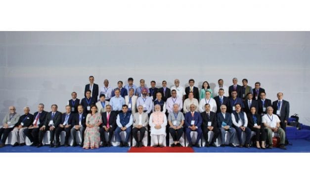 PM Modi meets with economists, industry experts ahead of Budget