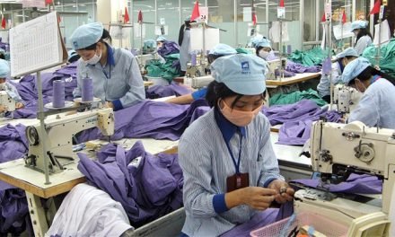 Vietnam’s textile-garment exports dip by 12.1% in Jan-Jul 04
