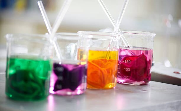 SDC issues low carbon call for textile industry