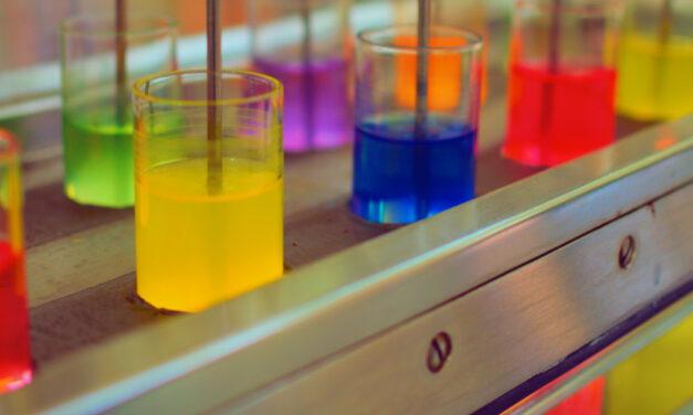 Dyestuff industry seeks right policies to become competitive globally