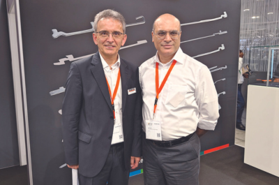 Josef Hetzel with Rajesh Kalla from Kern – Liebers (L-R)