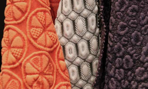 karl-mayer-delights-the-trade-with-warp-knit-seamless-and-innovative-fashionable-3d-seamless