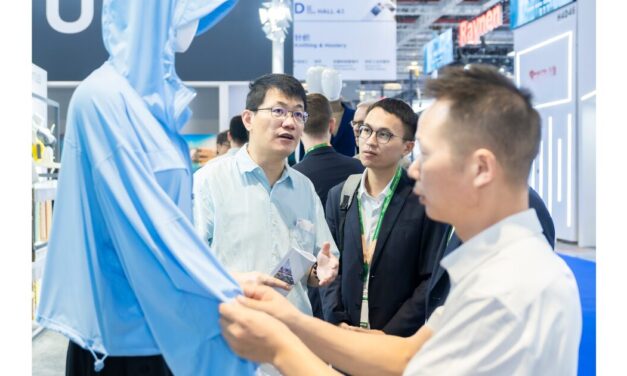 The comfortable sun protection fabrics from an HKS 2-S, new in E 44, giving new drive to outdoor fashion