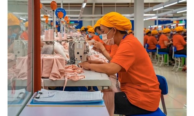 Vietnam’s textile sector posts $6.95B trade surplus amid market challenges