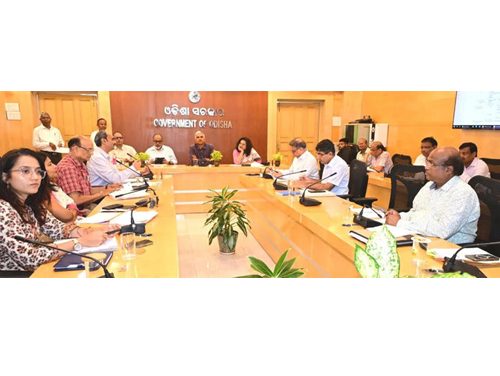 Odisha boosts textile sector with ₹700 cr investment, 1,000 new jobs in Khurda