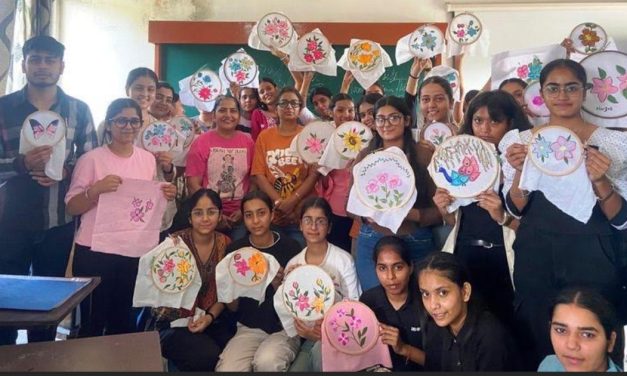 PAU students explore textile art in Hands-On workshop
