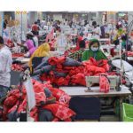 China sharply losing US apparel market