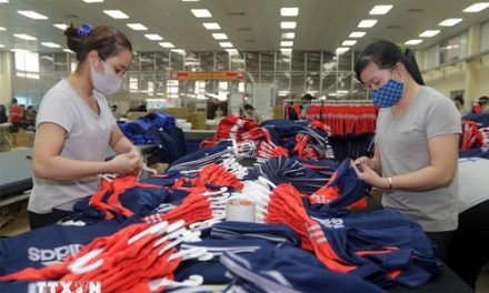 Vietnam’s textile industry faces mounting pressure for deep restructuring