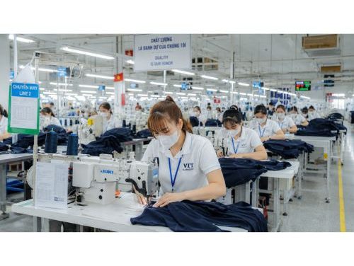 Vietnam textile exports rise, but orders weaken