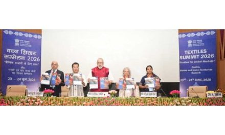 Textiles Ministry holds summit to chart roadmap for USD 100 billion exports by 2030